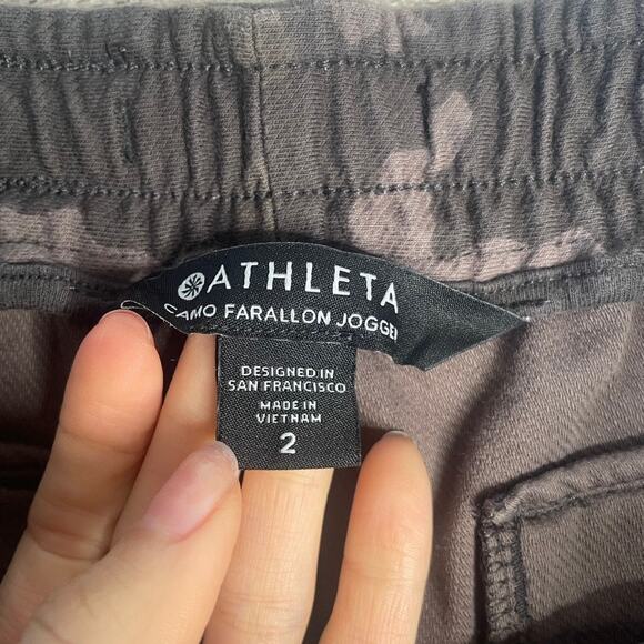 ATHLETA Camo‎ Farallon Jogger 2 Extra Small Elastic Waist Brown Olive Green - Picture 4 of 5
